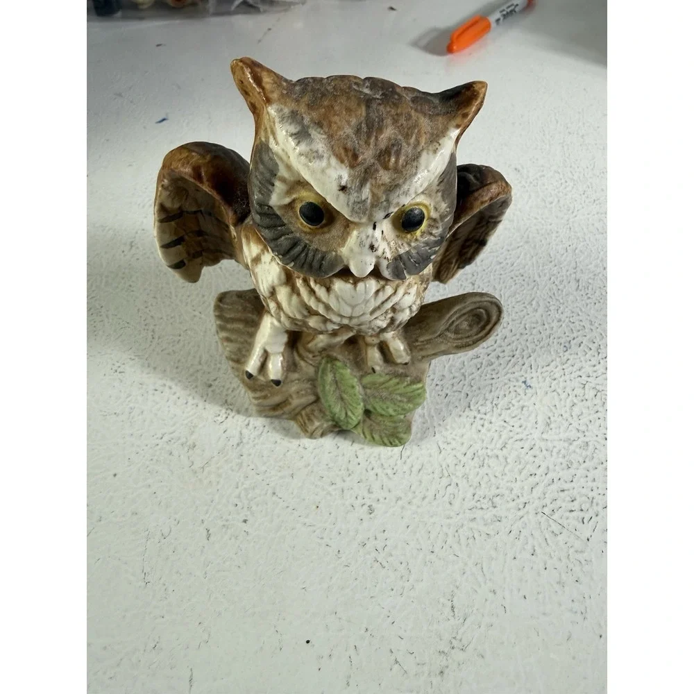 VTG Owl on Log‎ Porcelain Figurine Decor made in Japan